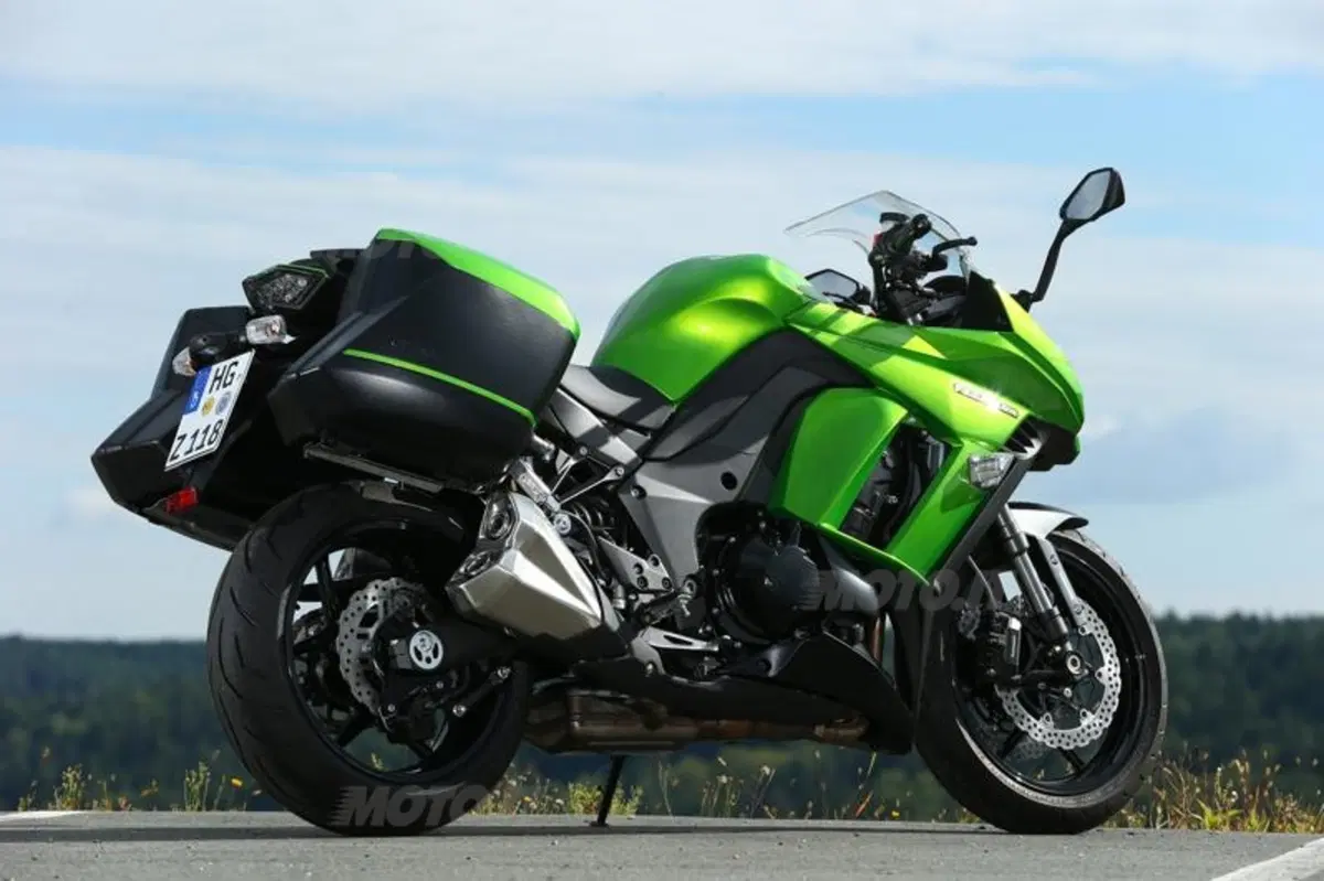 Kawasaki Z1000SX ABS (22)