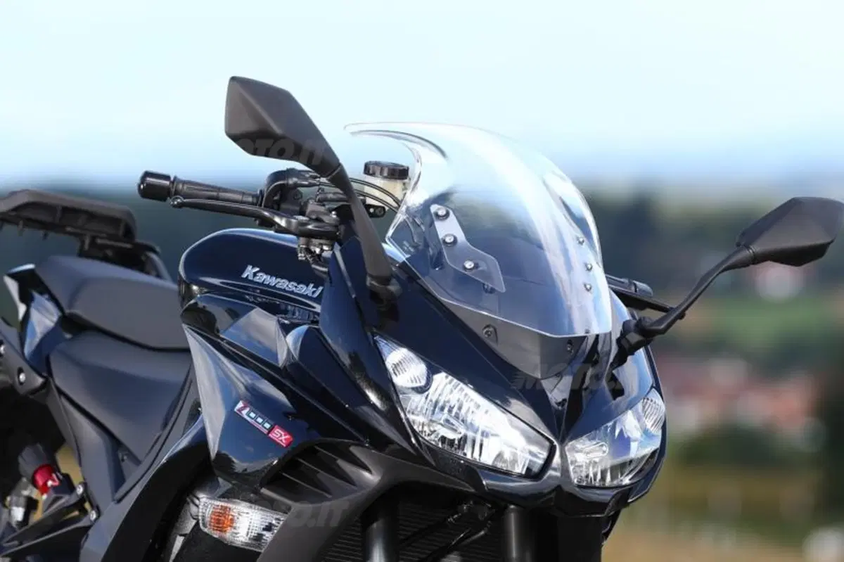 Kawasaki Z1000SX ABS (33)