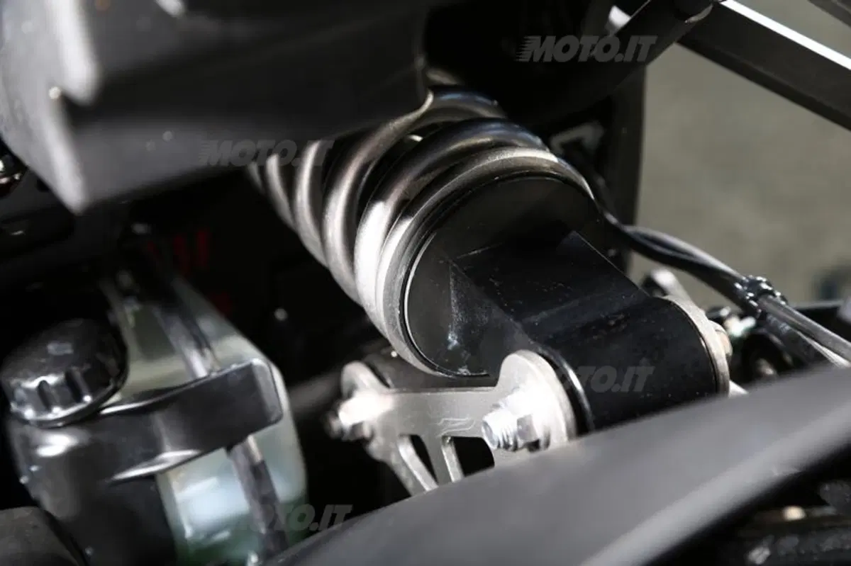 Kawasaki Z1000SX ABS (36)
