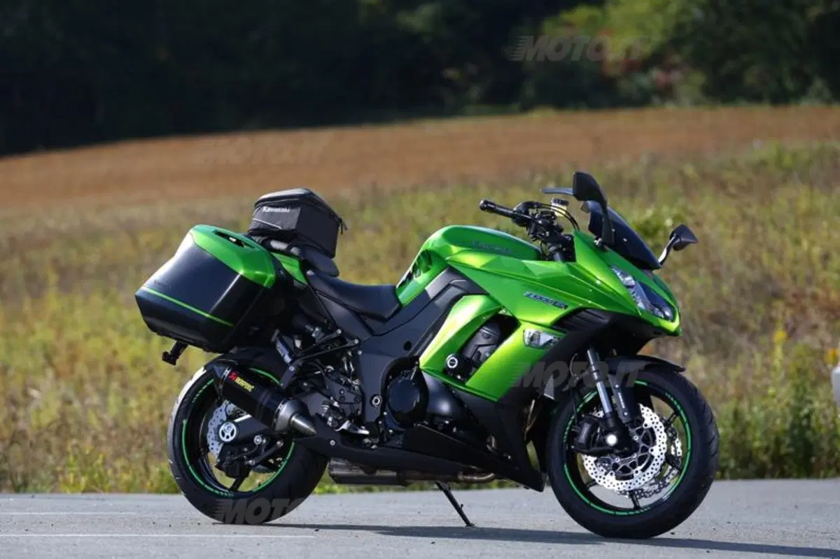 Kawasaki Z1000SX ABS (50)