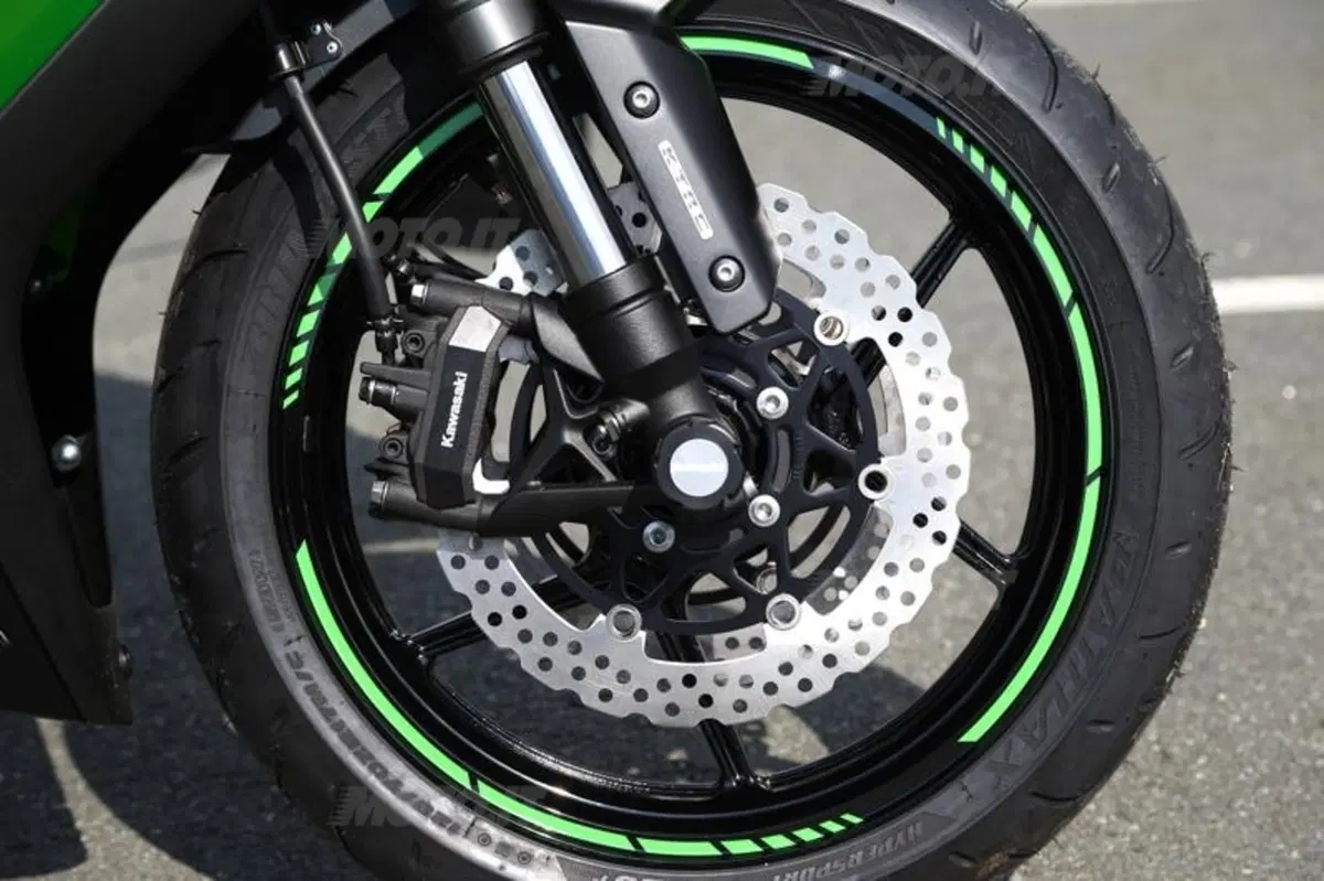 Kawasaki Z1000SX ABS (60)
