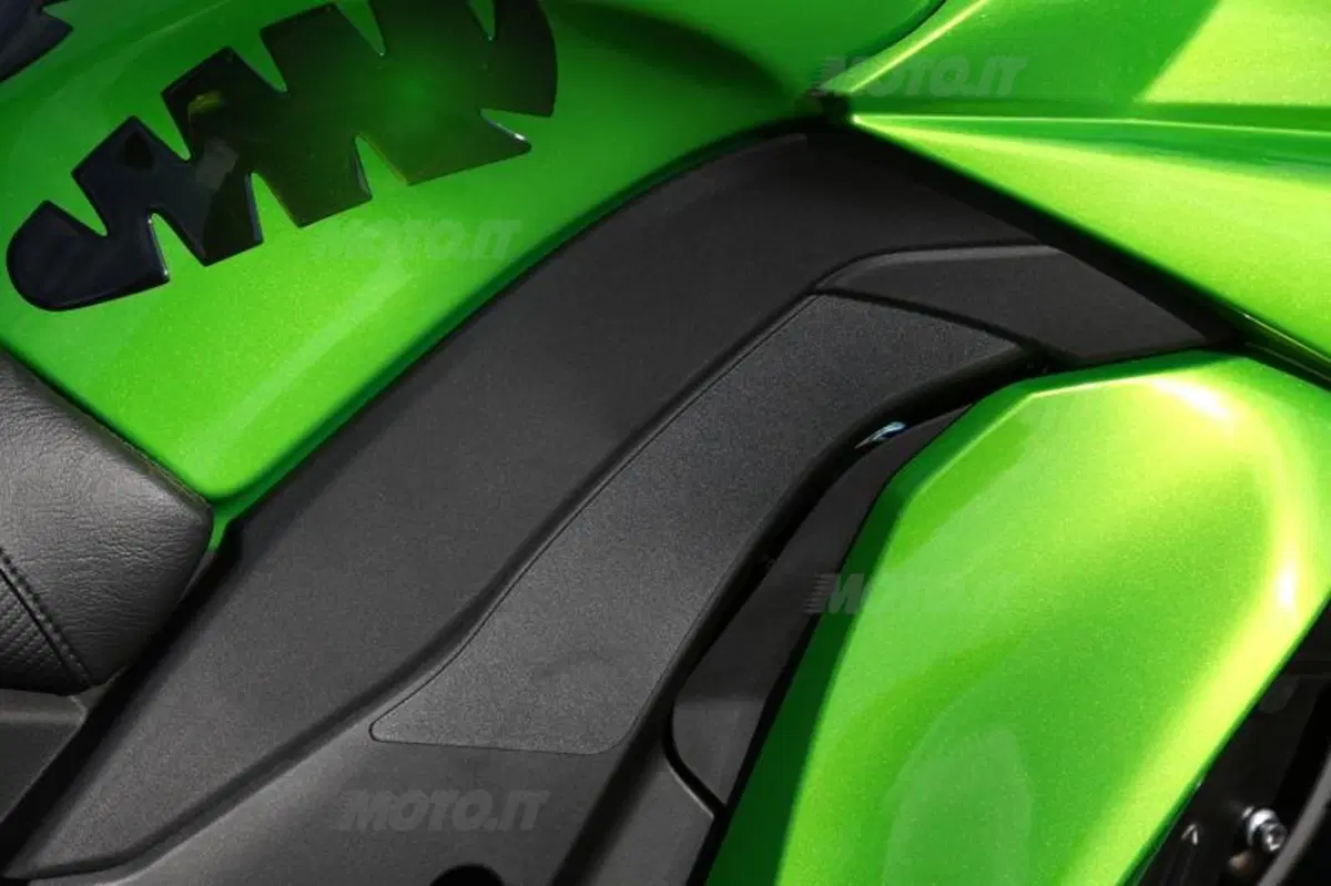 Kawasaki Z1000SX ABS (61)