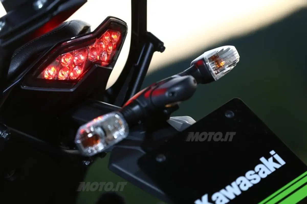 Kawasaki Z1000SX ABS (66)