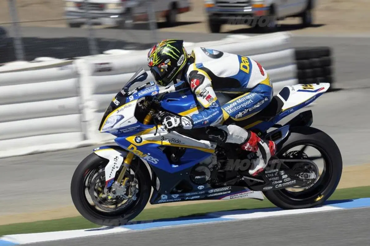 Melandri è il più veloce del venerdì a Laguna Seca (4)