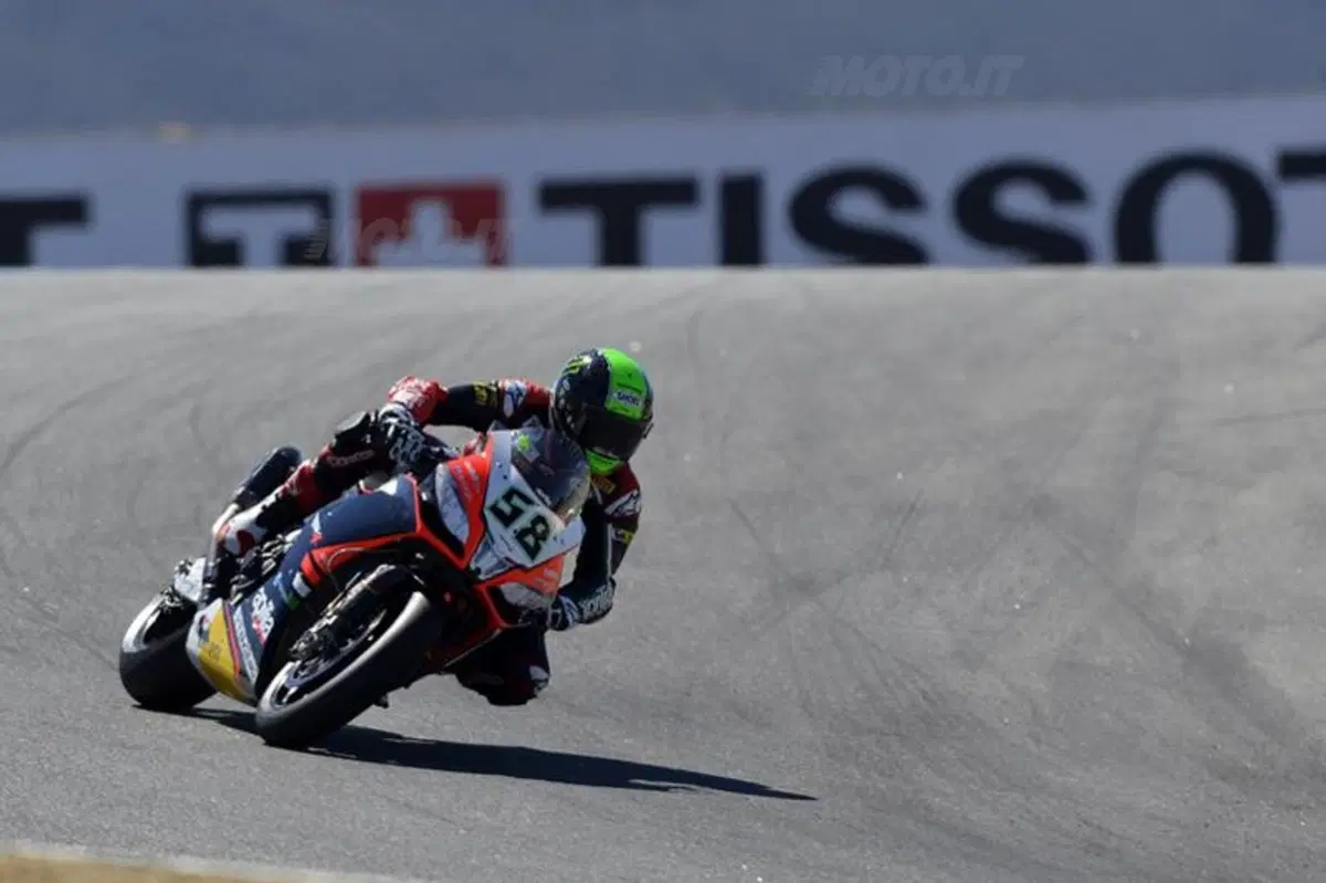 Melandri è il più veloce del venerdì a Laguna Seca (5)