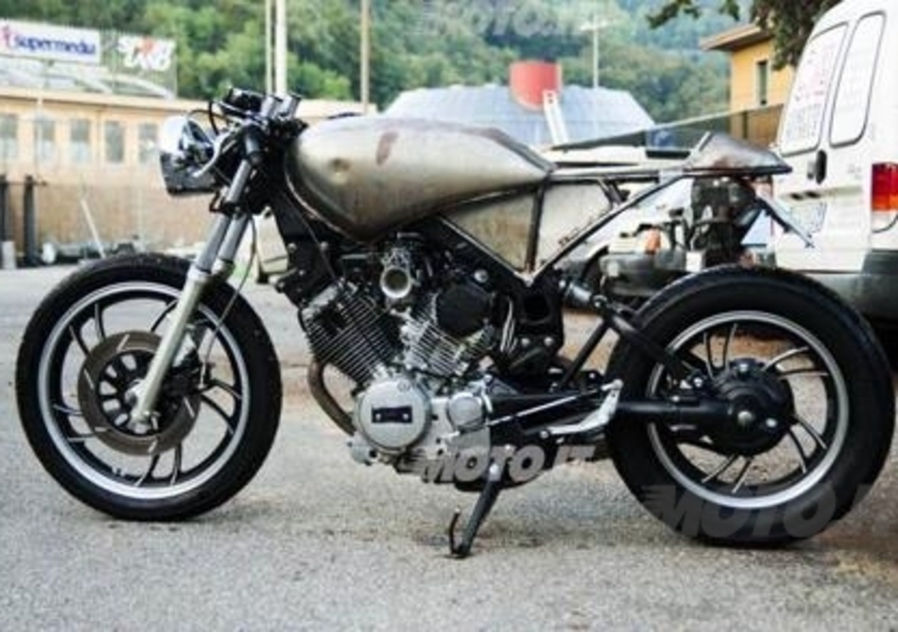 Le Strane di Moto.it: Yamaha Virago 535 Caf&eacute; Racer