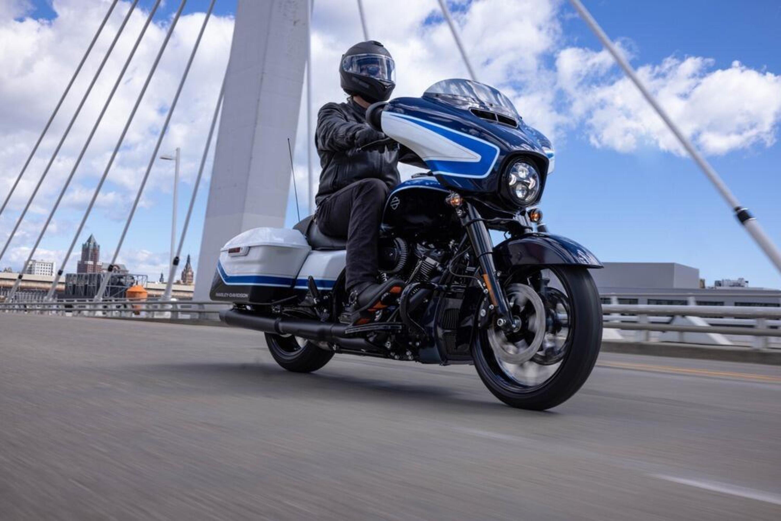 Harley-Davidson Street Glide Special: presentata a Sturgis una serie limitata