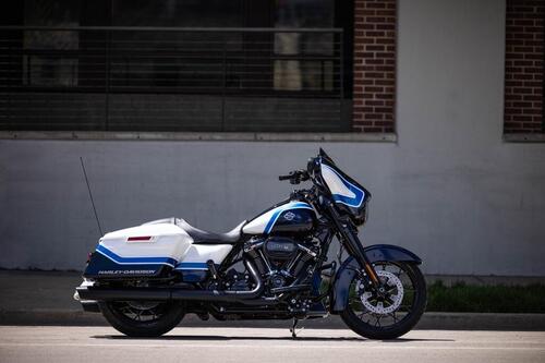 Harley-Davidson Street Glide Special: presentata a Sturgis una serie limitata (5)