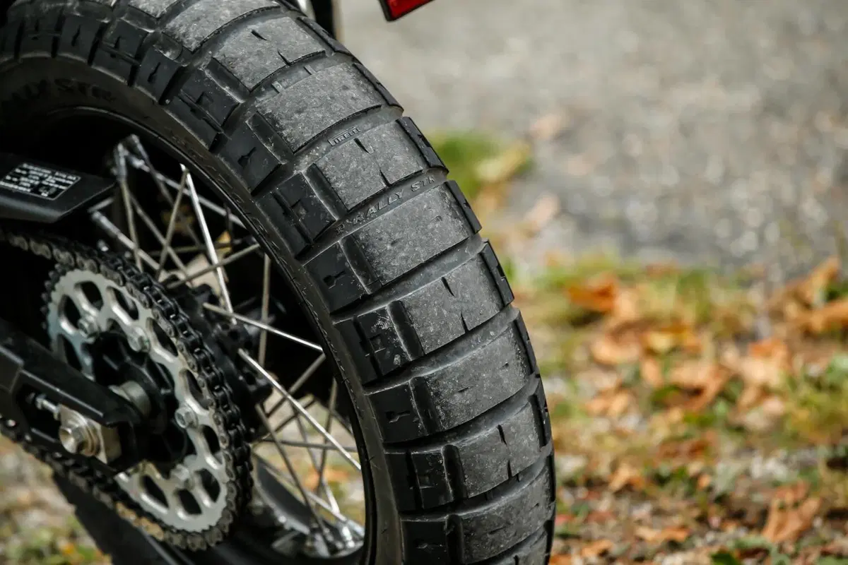 Test esclusivo! Abbiamo provato la Moto Morini X-CAPE 650. Ecco i pro e i contro (24)