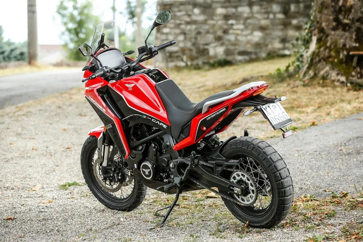Test esclusivo! Abbiamo provato la Moto Morini X-CAPE 650. Ecco i pro e i contro (5)