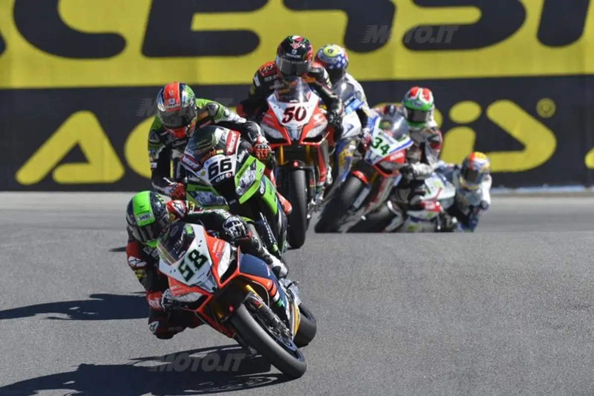 Superbike. Le foto più belle del GP di Laguna Seca (9)