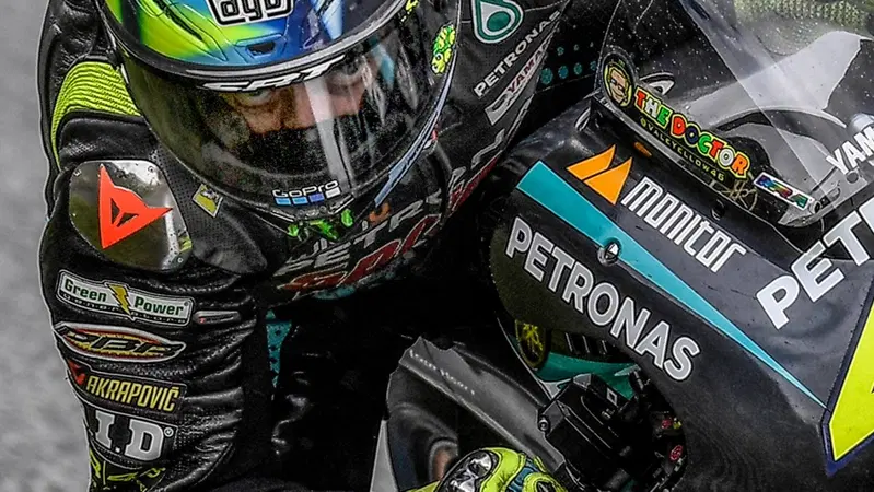 MotoGP. Rossi: "voglio la top ten". Ma il pensiero fisso di Petronas e Yamaha &egrave; il mercato