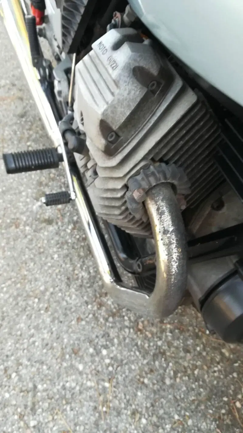 Moto Guzzi V35  (2)