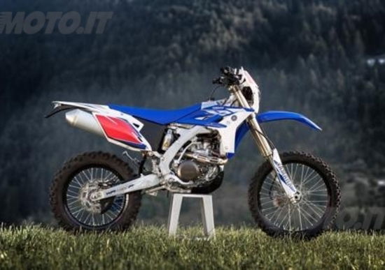 Yamaha, nuovo allestimento Kit Replica per la WR450F