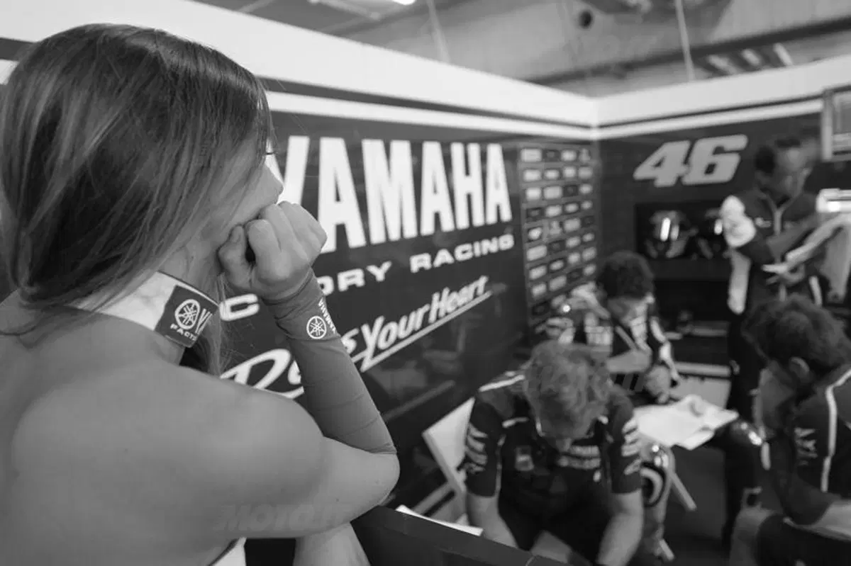 Le foto più spettacolari del GP di Aragon (27)