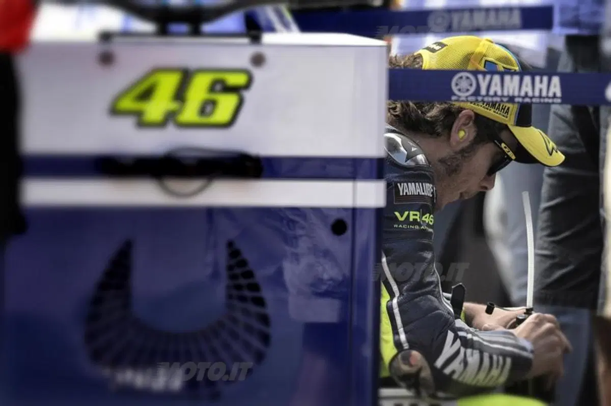 Le foto più spettacolari del GP di Aragon (31)