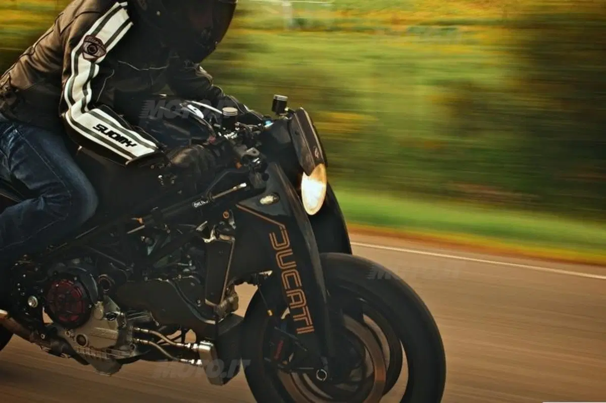 Ducati Monster S4Rs special by Goncalves (4)
