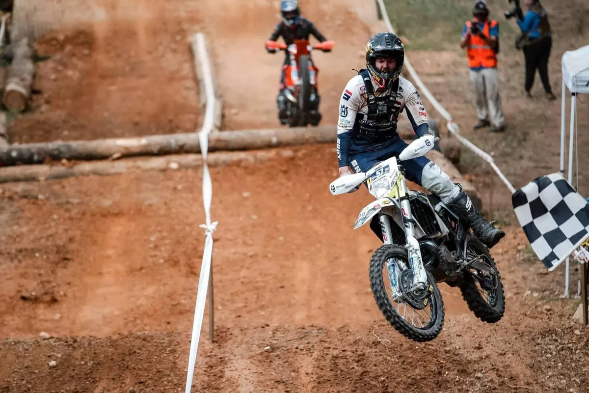 Red Bull TKO. Billy Bolt, Husqvarna, Conquistatore d’America (7)