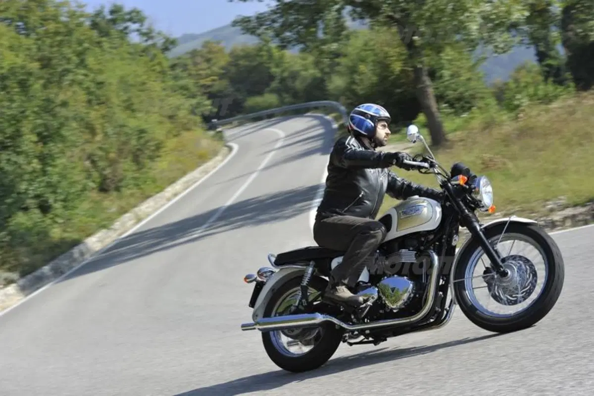 Triumph Classic 2014
