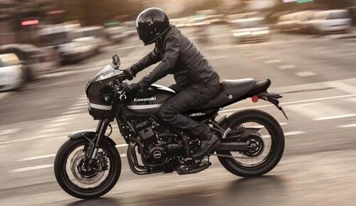 Kawasaki Z900RS Cafe 2022. La nuova serie si completa (5)