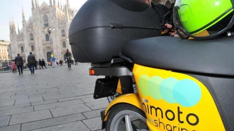 Sharing a Milano: crescono scooter, poi bici e monopattini