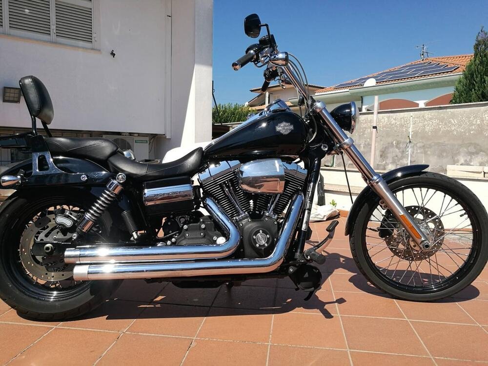 Harley-Davidson 1690 Wide Glide (2010 - 17) - FXDWG