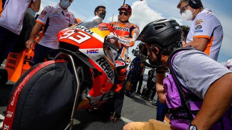 MotoGP 2021. &ldquo;Il vecchio Marc se la sarebbe giocata anche con questa moto&rdquo;, parola di Marquez
