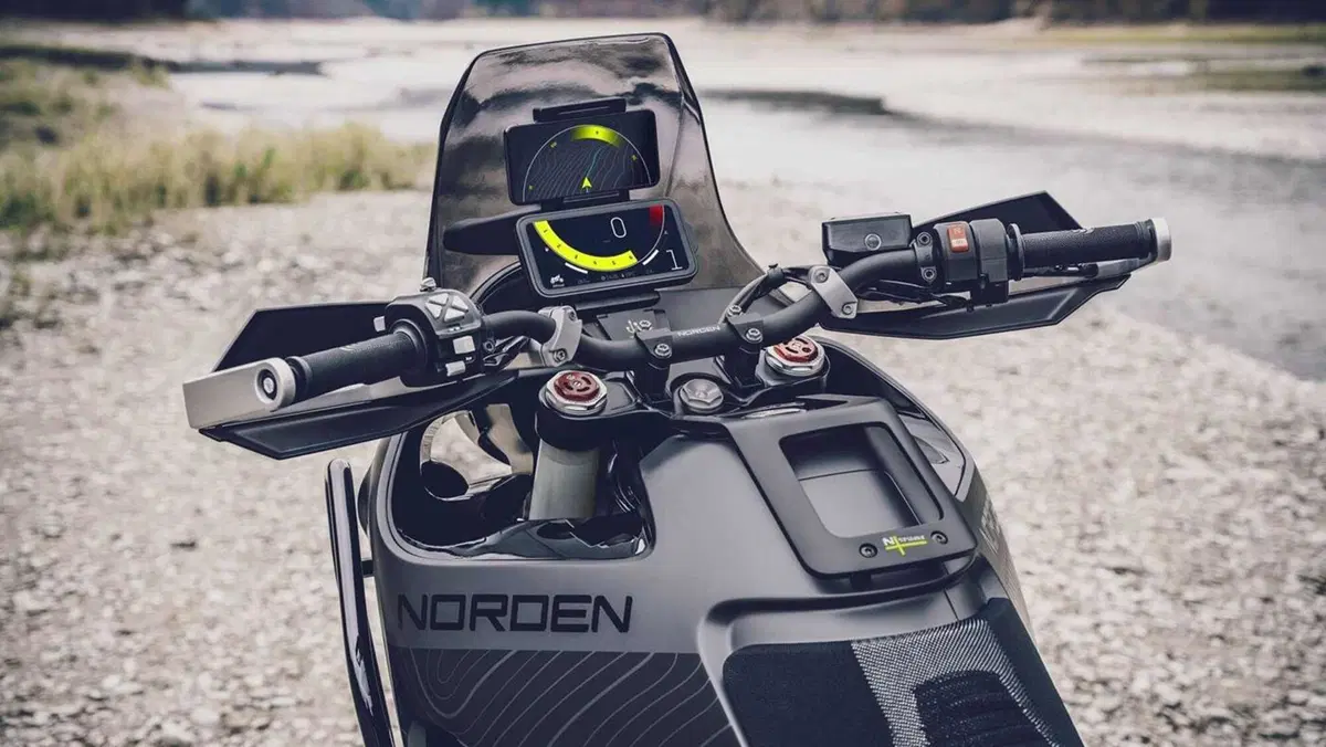 Husqvarna Norden 901. Il lancio si avvicina [Video] (9)