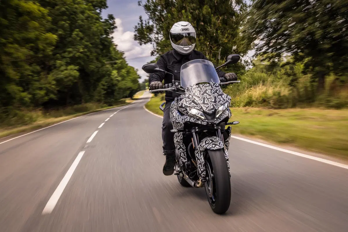 Triumph Tiger Sport 660: le prime foto ufficiali! (3)