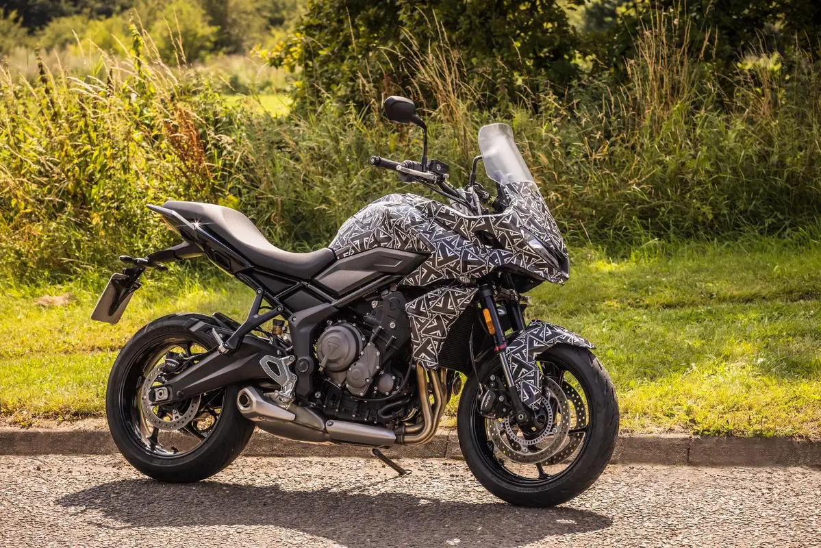 Triumph Tiger Sport 660: le prime foto ufficiali! (2)
