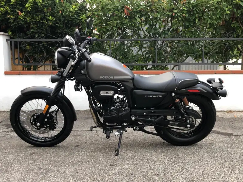 Motron Motorcycles Revolver 125 (2021 - 26) (2)
