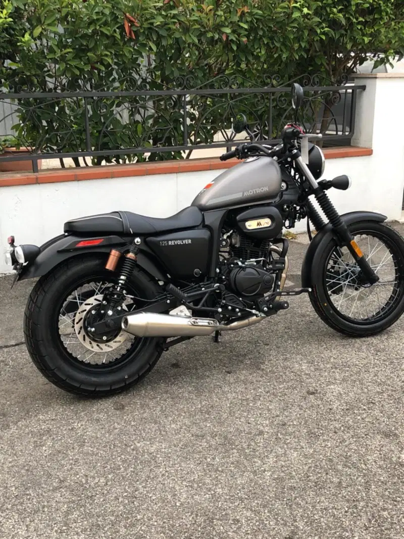 Motron Motorcycles Revolver 125 (2021 - 26) (4)
