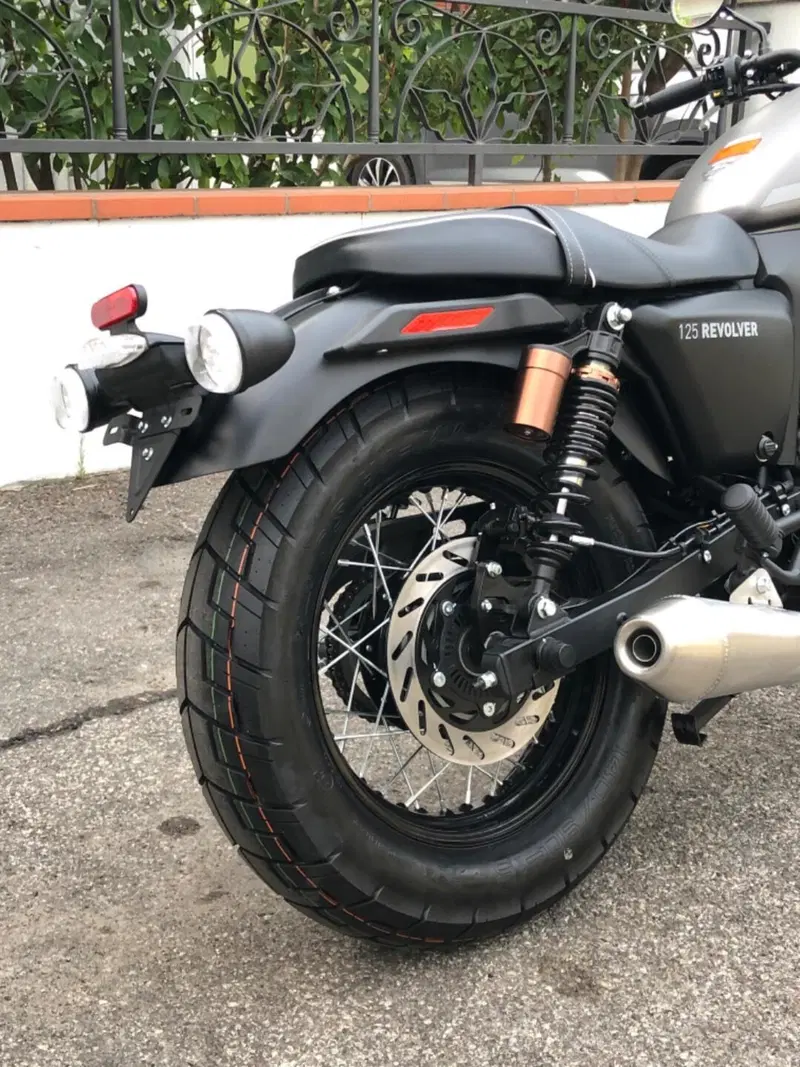 Motron Motorcycles Revolver 125 (2021 - 26) (5)