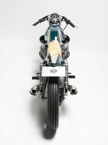 Moto Guzzi V50 Beretta. Da Deus per i 100 anni del marchio (6)