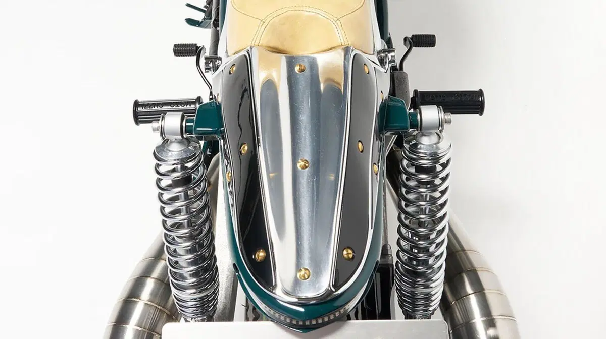 Moto Guzzi V50 Beretta. Da Deus per i 100 anni del marchio (13)