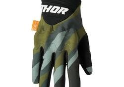 Thor Glove 2022 Rebound