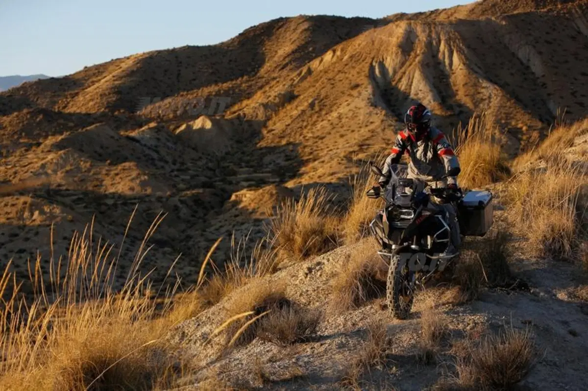 EICMA 2013: BMW R1200GS Adventure 2014