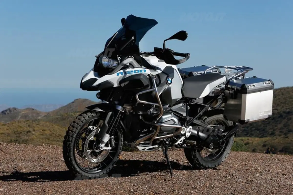 EICMA 2013: BMW R1200GS Adventure 2014 (14)