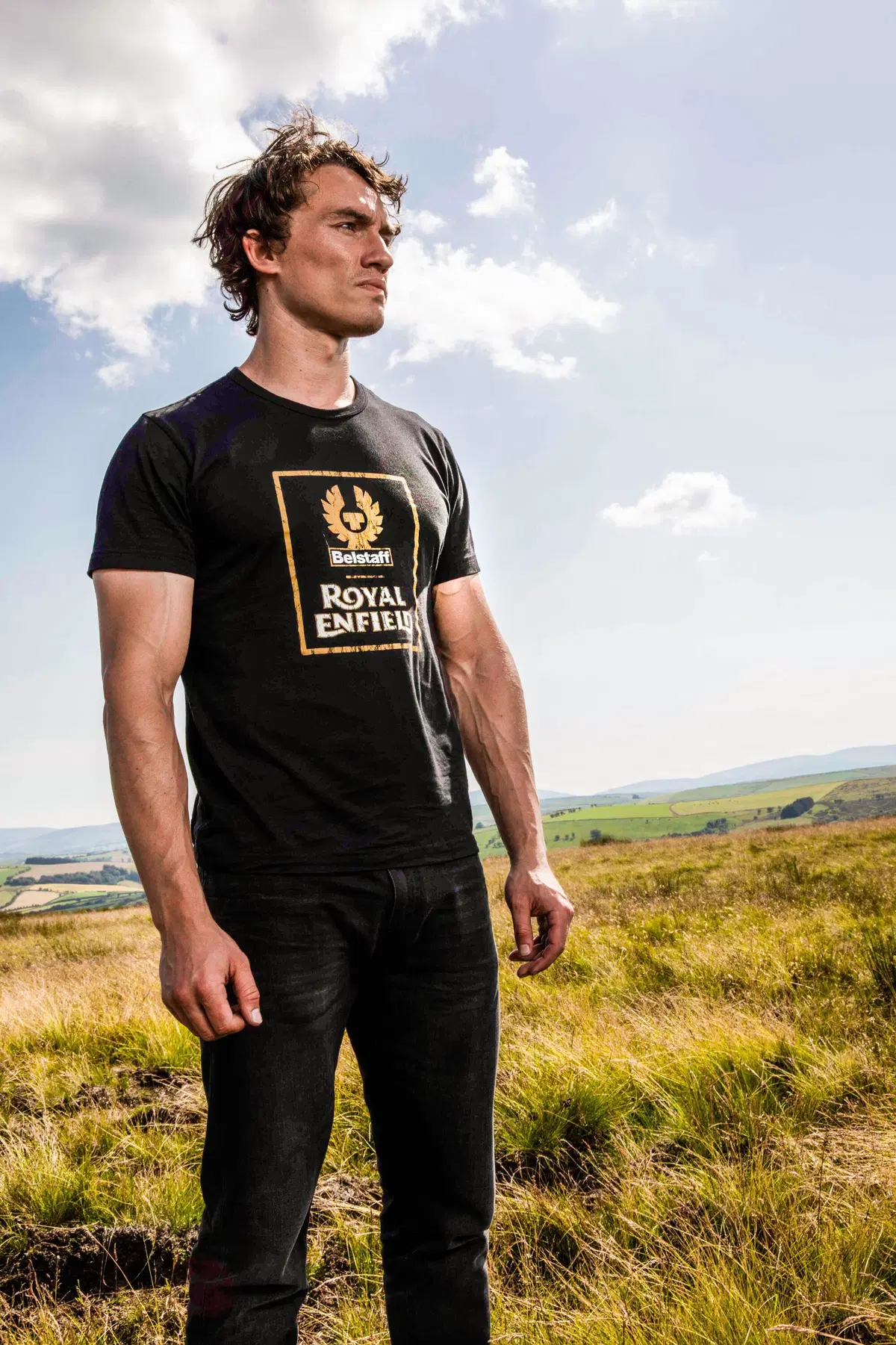 Royal Enfield e Belstaff: una capsule collection e due special per celebrare i 120 anni del brand (19)
