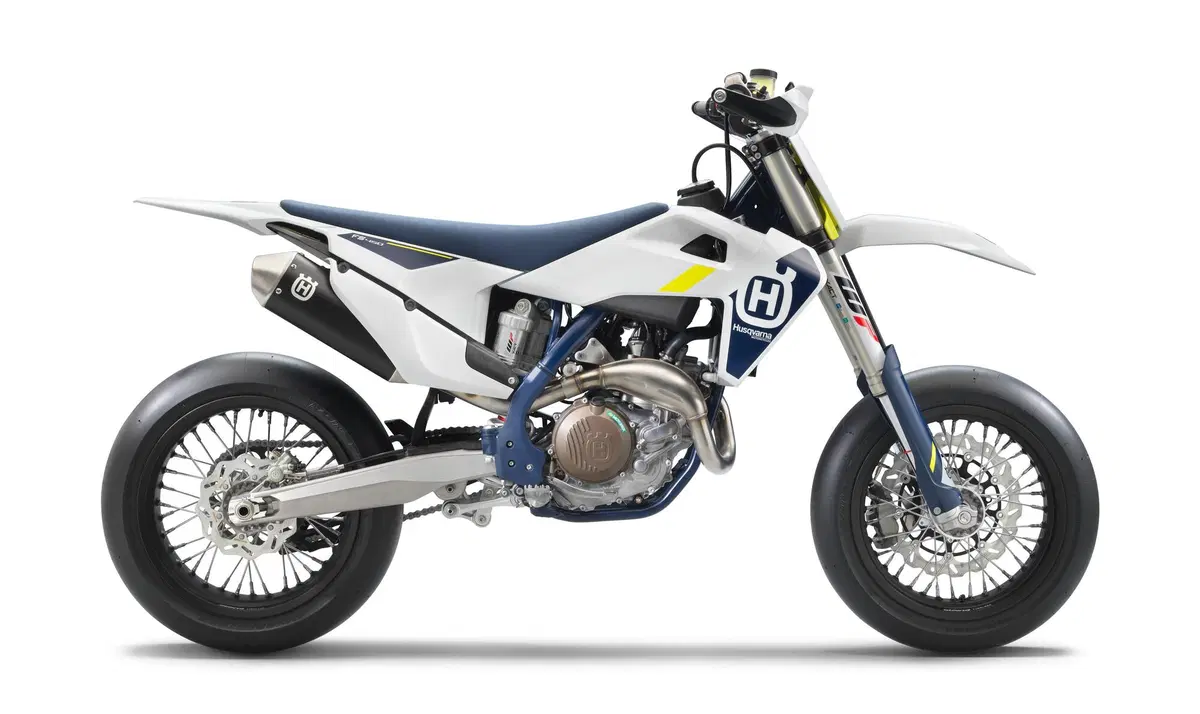 Husqvarna FS450 2022: già disponibile nei concessionari (4)