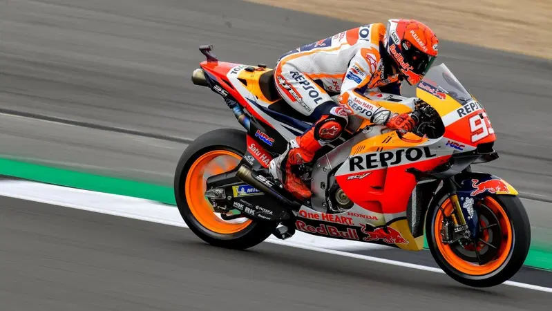 MotoGP, GP di Gran Bretagna a Silverstone. Marc Marquez: "Soddisfatto della prima giornata"