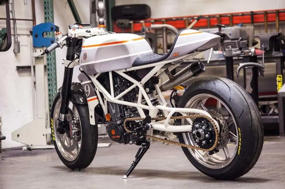 Roland Sands Design RSD KTM 690 CaféMoto (8)