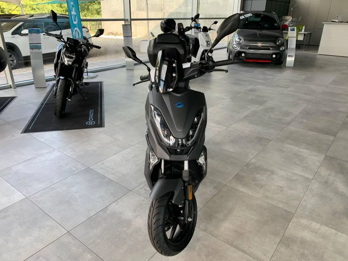 Lifan E4 L3e Doppia Batteria (2021 - 26) (2)