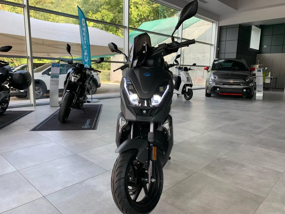 Lifan E4 L3e Doppia Batteria (2021 - 26) (9)