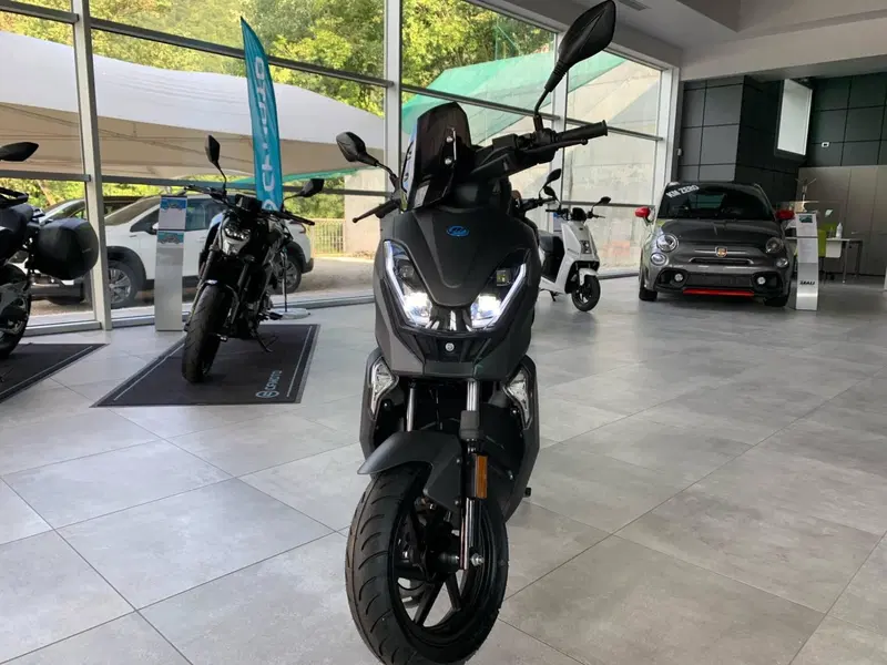 Lifan E4 L3e Doppia Batteria (2021 - 26) (9)