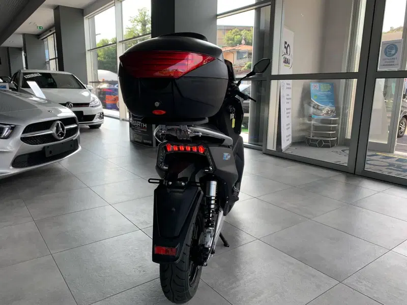 Lifan E4 L3e Doppia Batteria (2021 - 26) (13)
