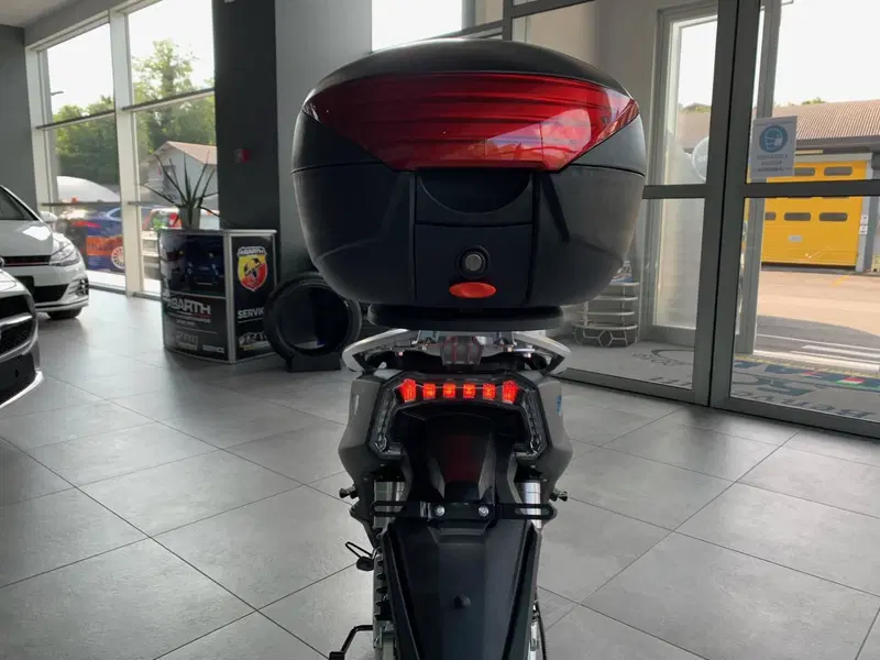 Lifan E4 L3e Doppia Batteria (2021 - 26) (15)
