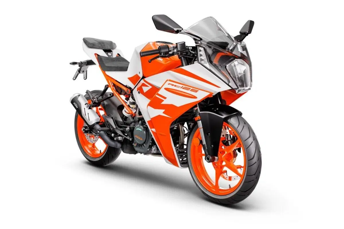 Nuove KTM RC 390 e RC 125 2022 (11)