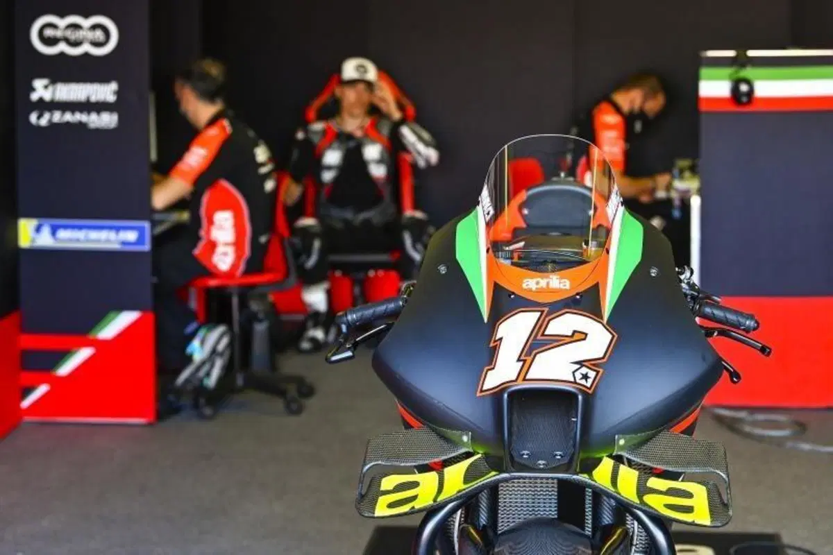 Maverick Vinales, primo test a Misano sull'Aprilia RS-GP: 'grande feeling, voglio di più' [GALLERY] (6)
