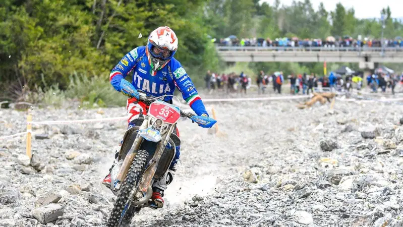 Maglia Azzurra. FIM ISDE, Day 2. L&rsquo;Italia consolida il primato nel Trofeo e nel Trofeo Junior